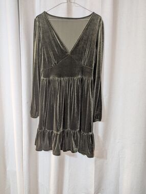 Halara Olive Green Velvety Long Sleeve Dress